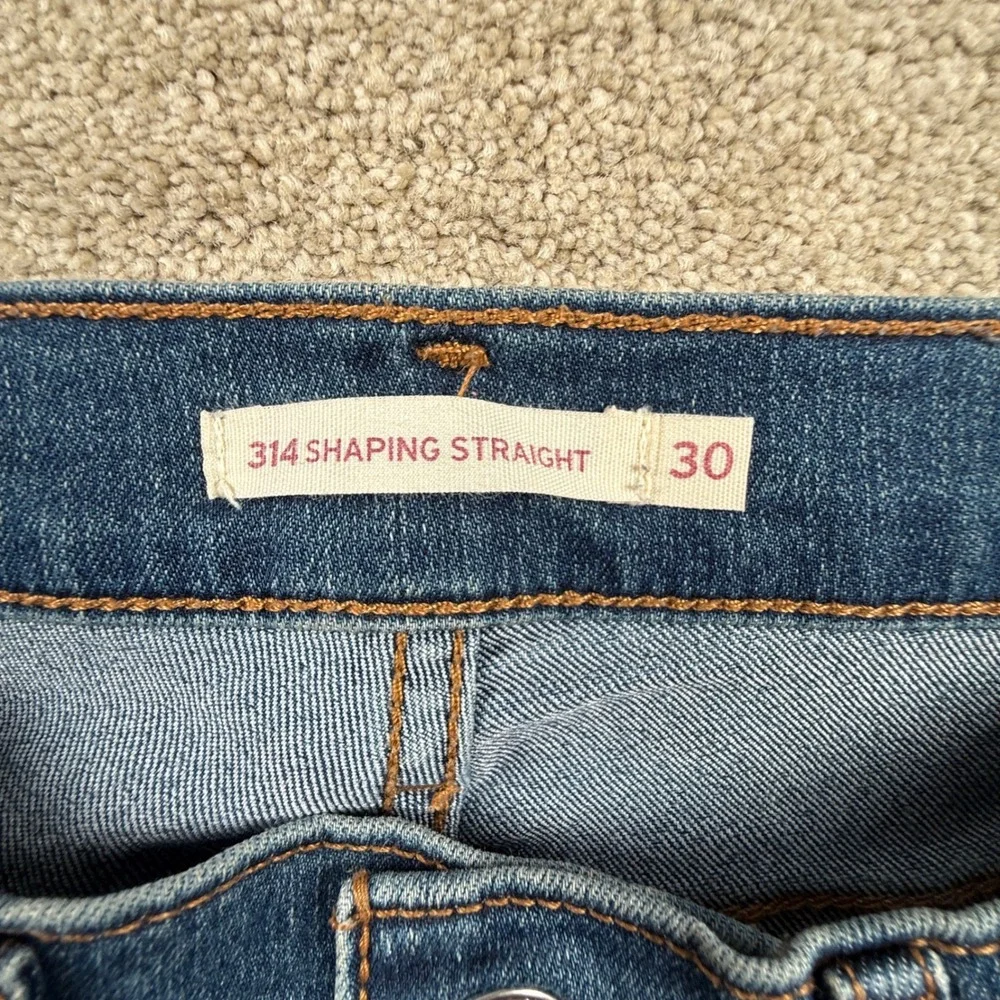 Levis 314 Shaping Straight Jeans Womens 30 Medium Wash Denim Blue Pants